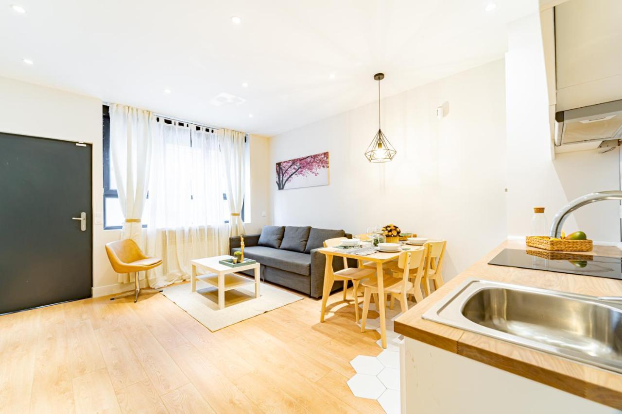 Edsam Madrid Apartments White Εξωτερικό φωτογραφία