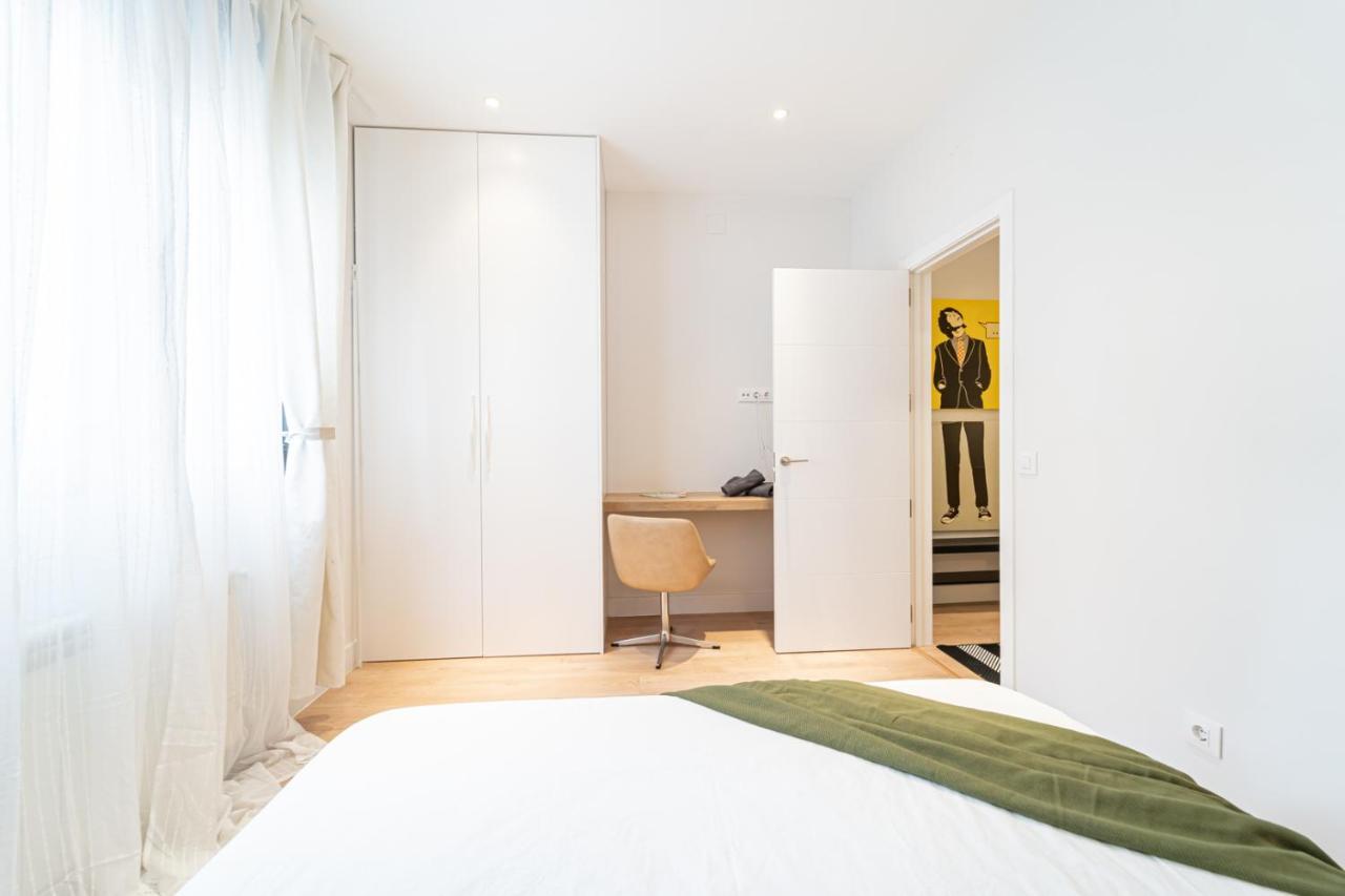 Edsam Madrid Apartments White Εξωτερικό φωτογραφία