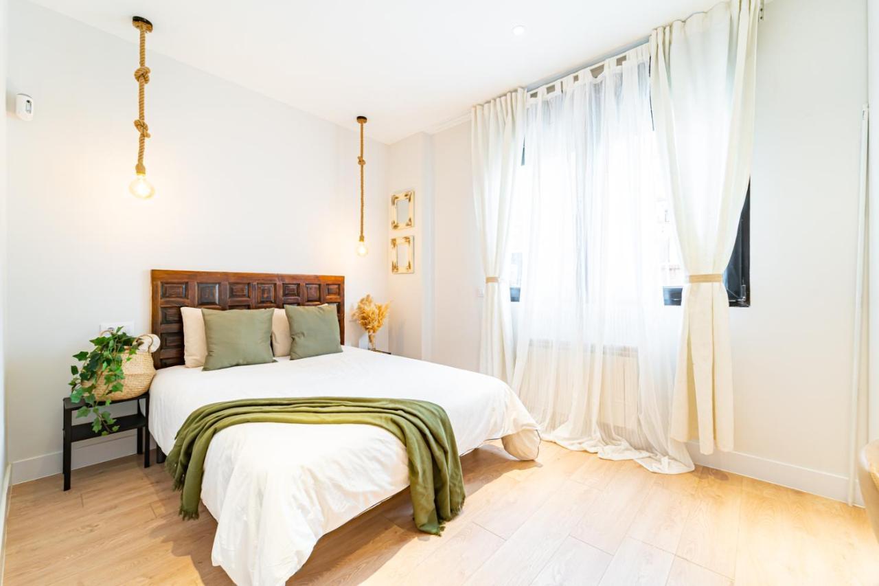 Edsam Madrid Apartments White Εξωτερικό φωτογραφία